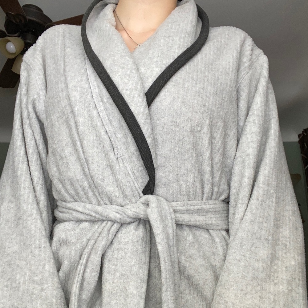 Vanity Fair Comfortable Robe